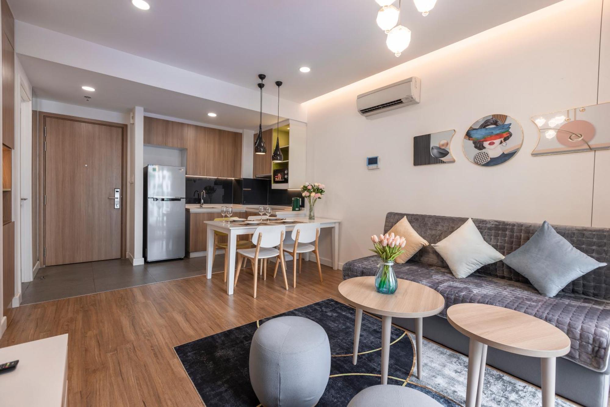 Republic Apartments Saigon Airport Ho Chi Minh City Exterior photo