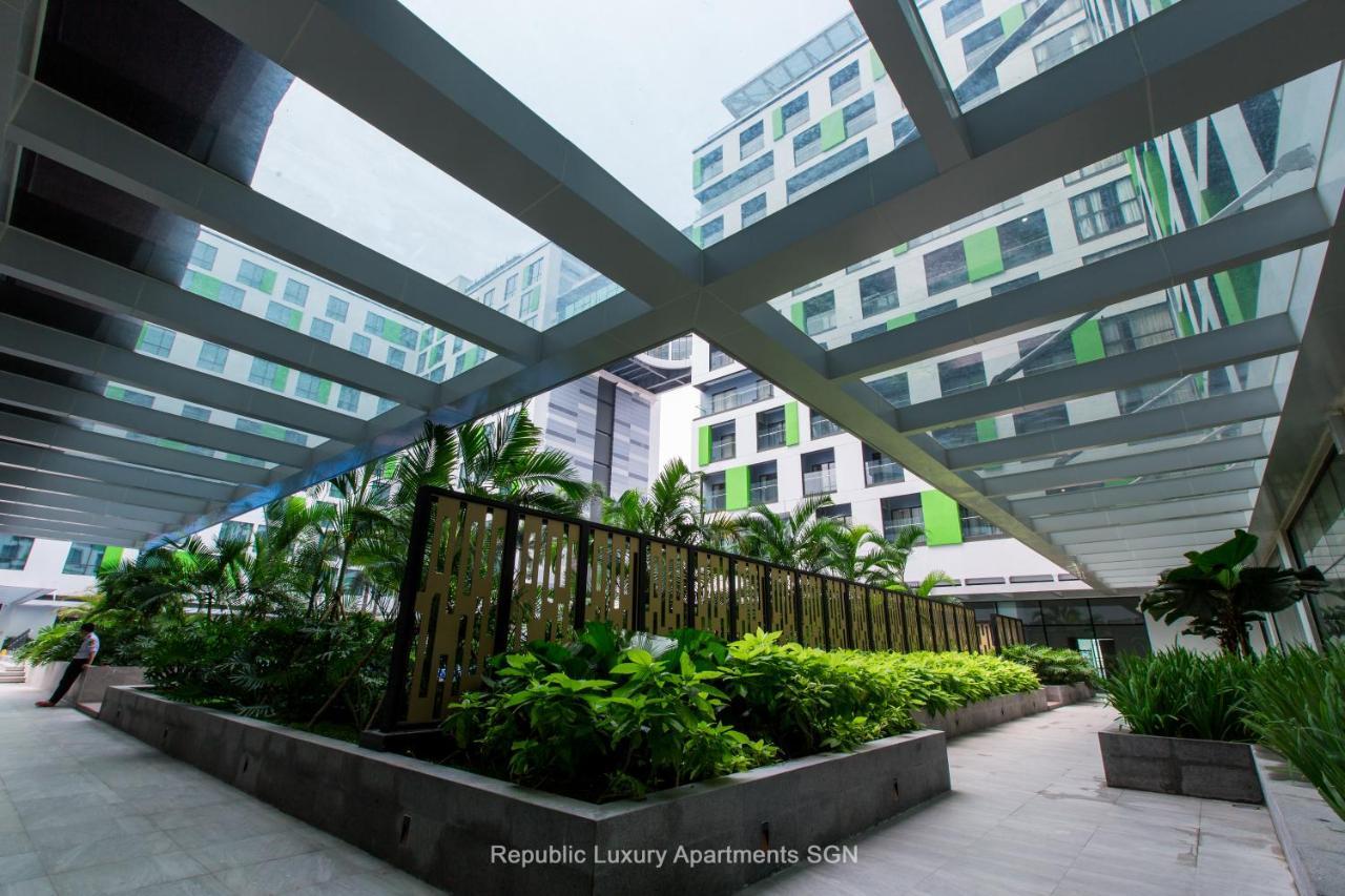 Republic Apartments Saigon Airport Ho Chi Minh City Exterior photo